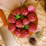 كرات لحم بقري